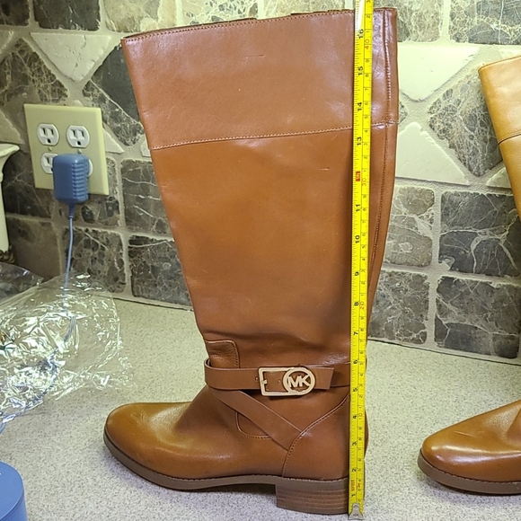 MICHAEL KORS Size 8M Brown knee high Boots - Picture 3 of 16